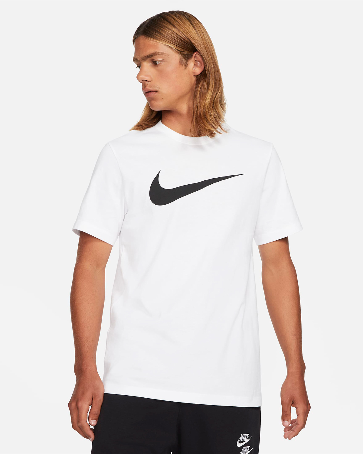 Nike-Sportswear-Swoosh-T-Shirt-White-Black