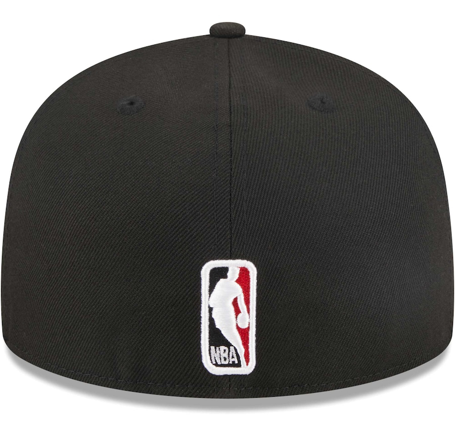 Chicago-Bulls-New-Era-Neon-Emblem-Fitted-Hat-4