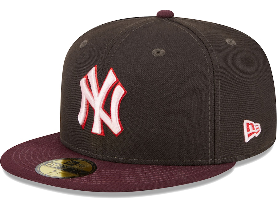 New-Era-New-York-Yankees-Chocolate-Strawberry-Fitted-Hat-1