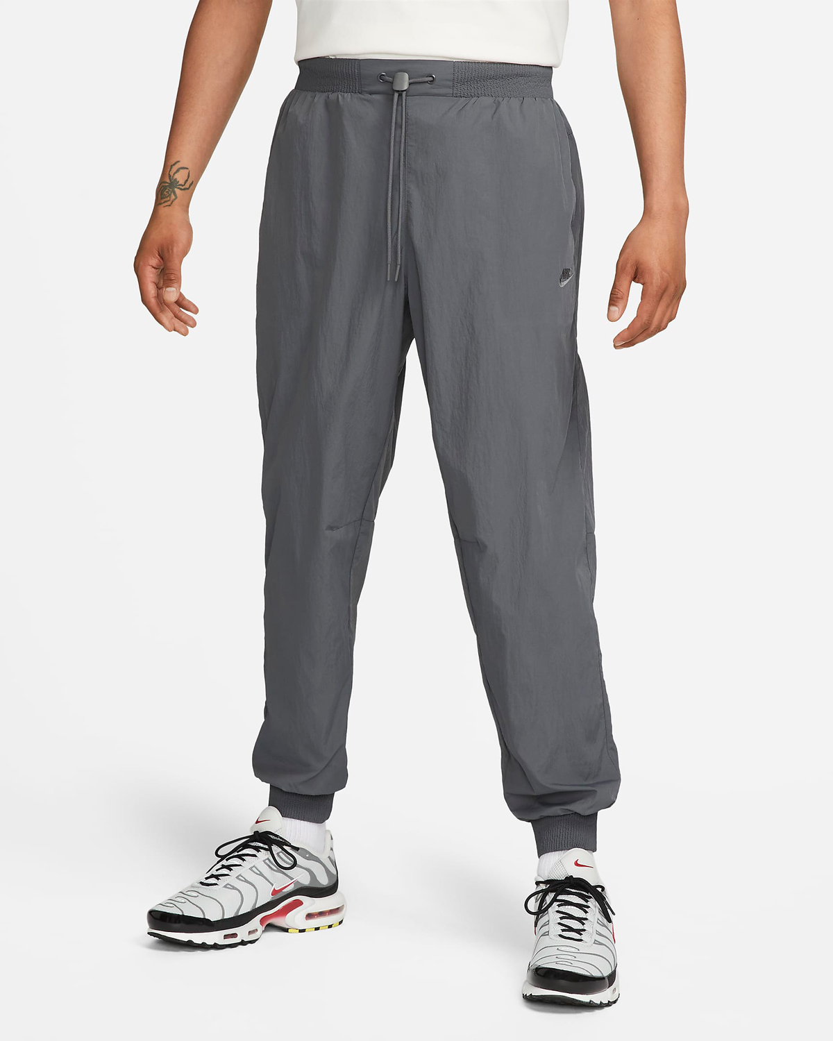 Nike-Sportswear-Tech-Pack-Woven-Pants-Iron-Grey-1