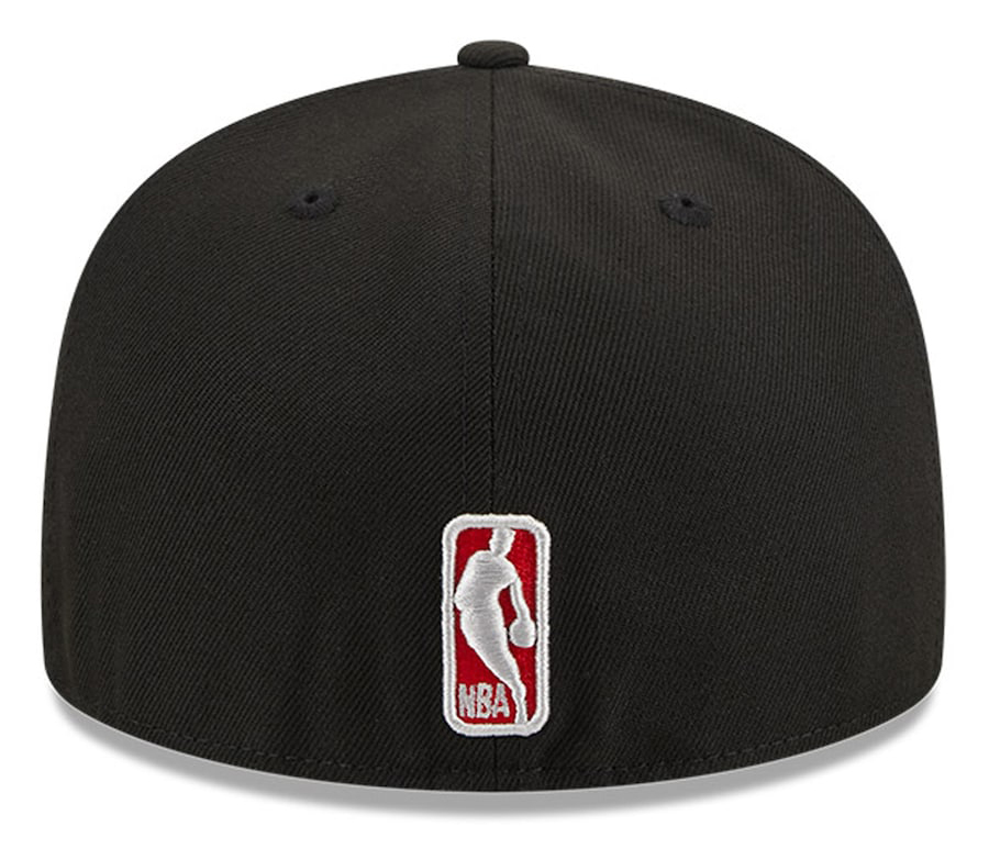 Chicago-Bulls-New-Era-Black-Quilted-59FIFTY-Fitted-Hat-4