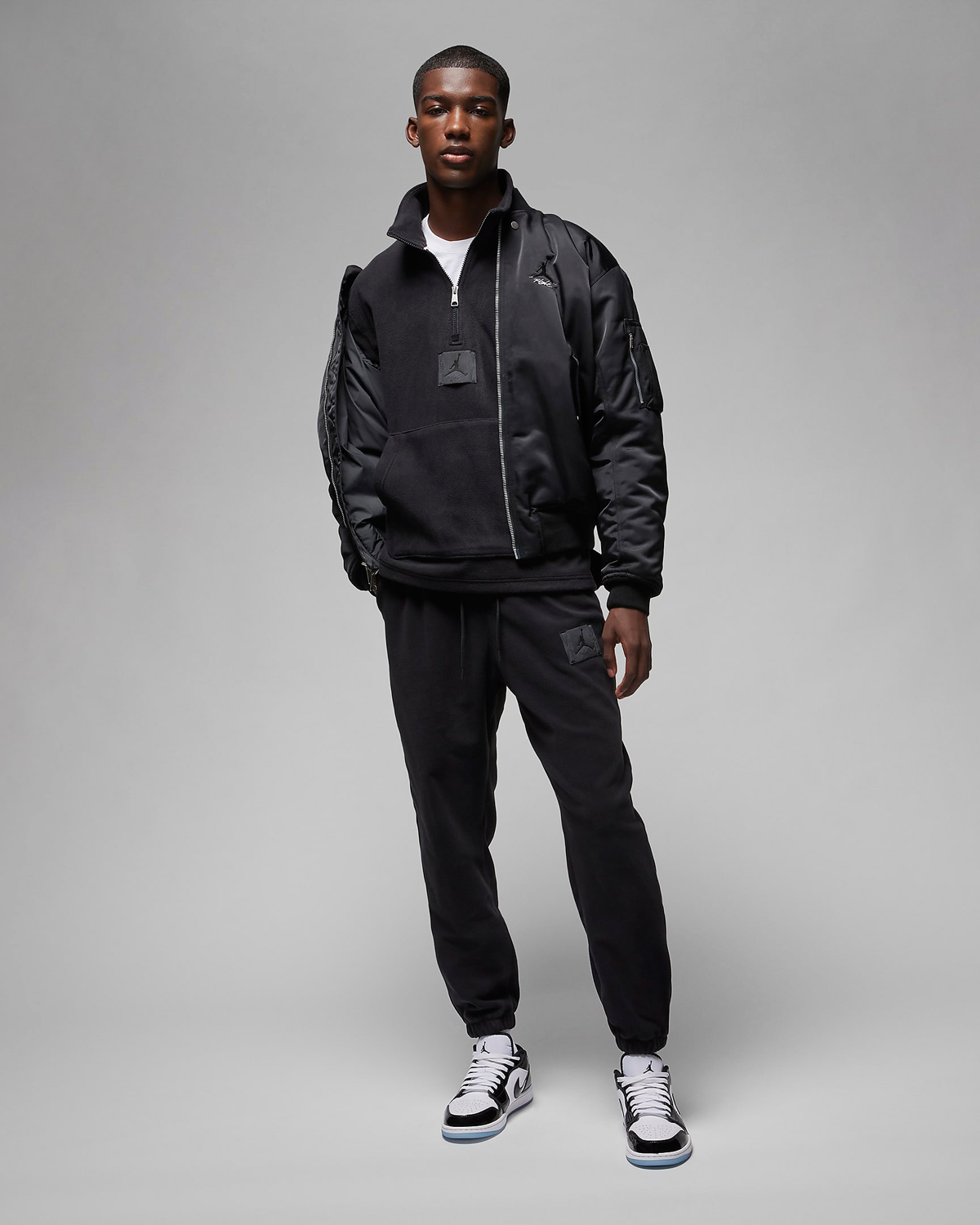 Jordan-Essentials-Winter-Fleece-Top-Pants-Black-Outfit