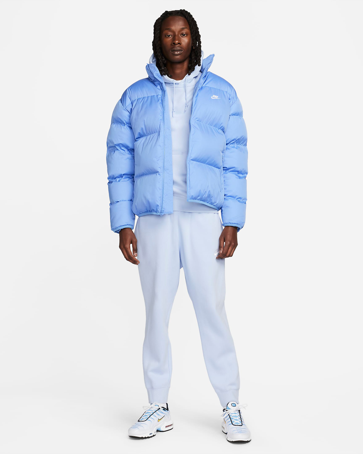 Nike-Sportswear-Club-Puffer-Jacket-Polar-Blue-Sneaker-Outfit