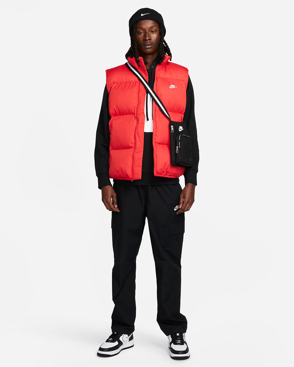 Nike-Sportswear-Club-Puffer-Vest-University-Red-Outfit