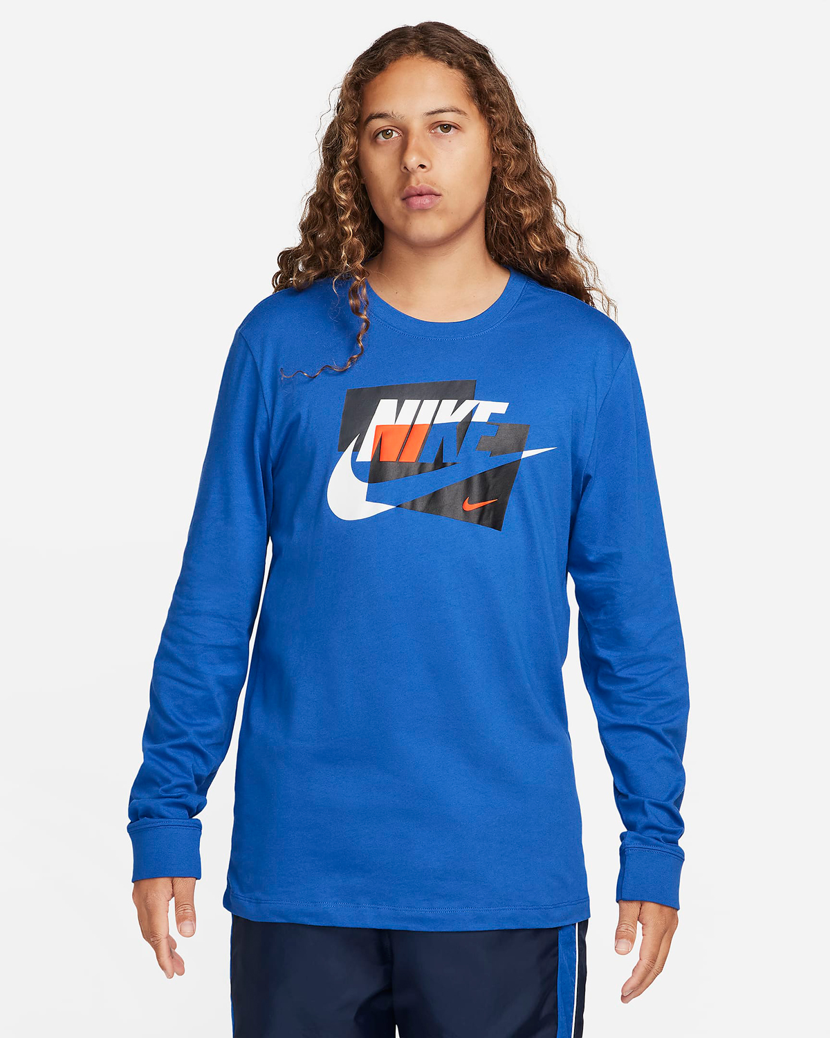 Nike-Sportswear-Long-Sleeve-T-Shirt-Game-Royal