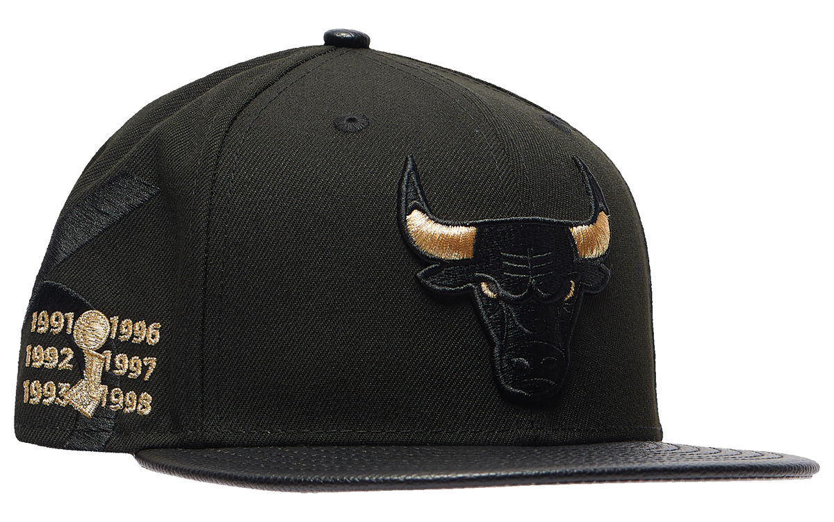 New-Era-Bulls-Black-Gold-Jordan-Retro-Sneaker-Hook-Hat-3
