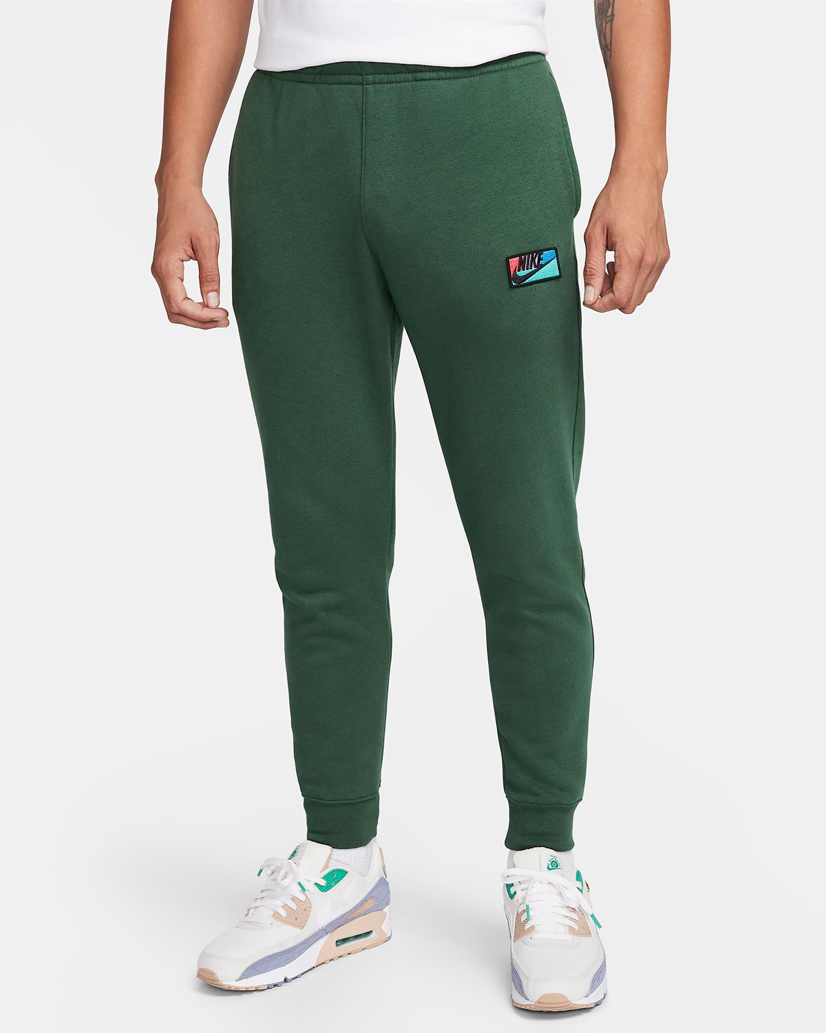 Nike-Club-Fleece-Patch-Pants-Fir-Green