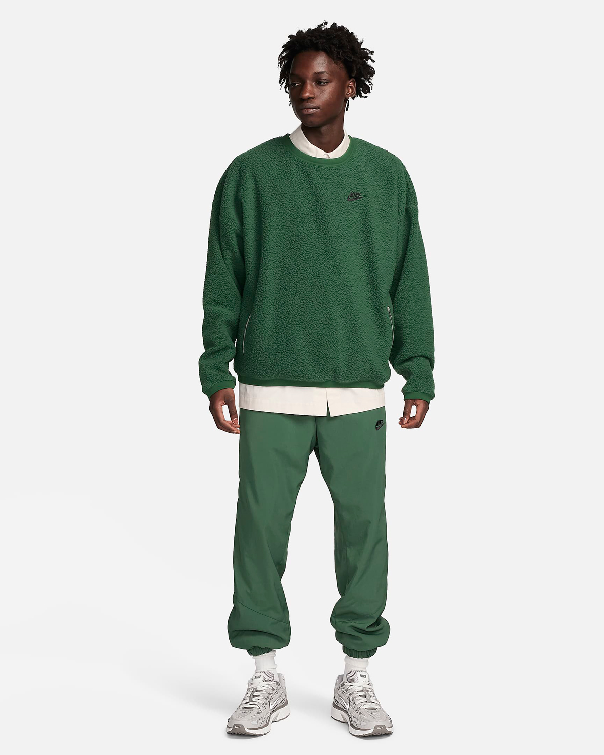 Nike-Club-Fleece-Winterized-Crew-Fir-Green-Outfit