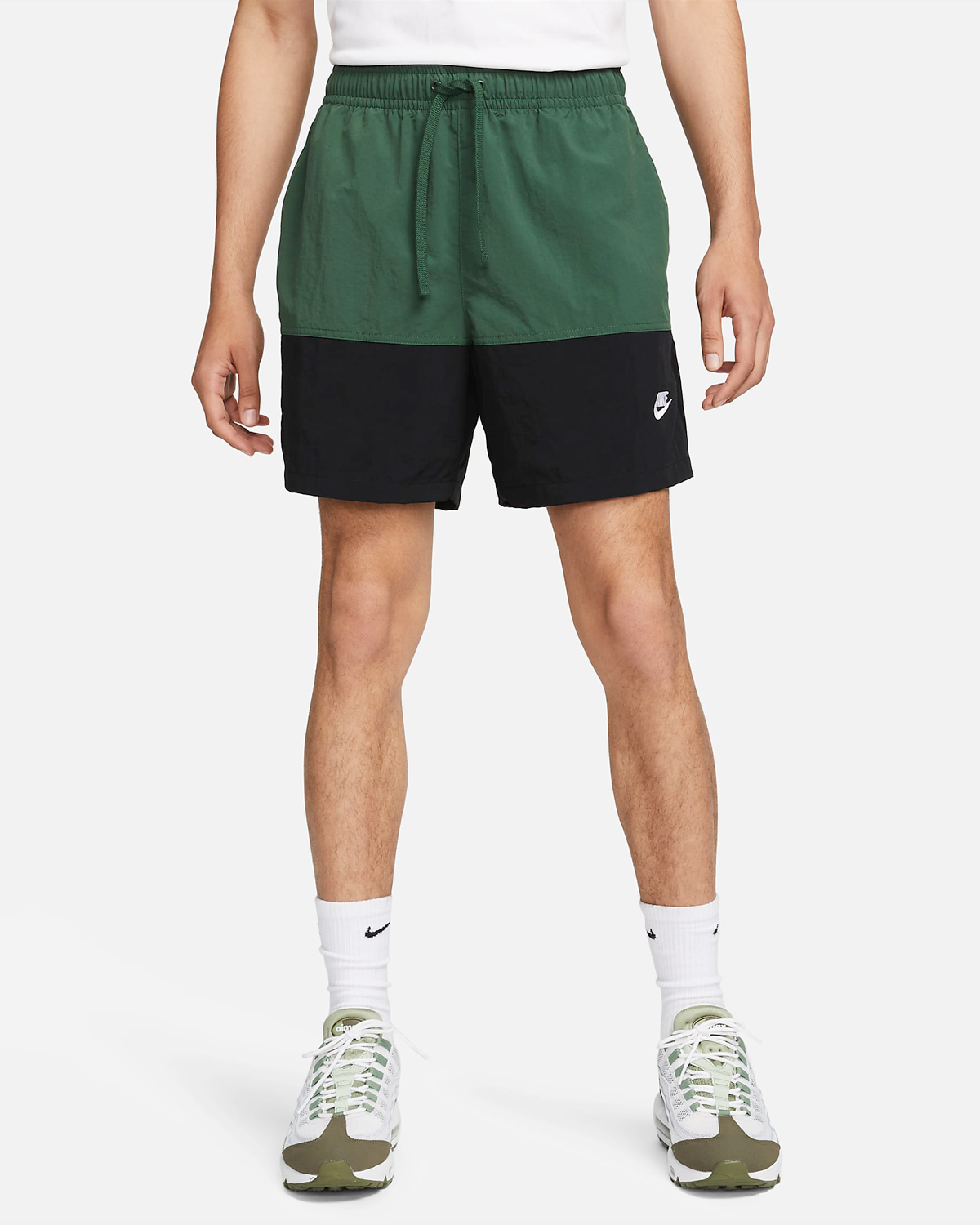 Nike-Club-Woven-Color-Blocked-Shorts-Fir-Green-Black