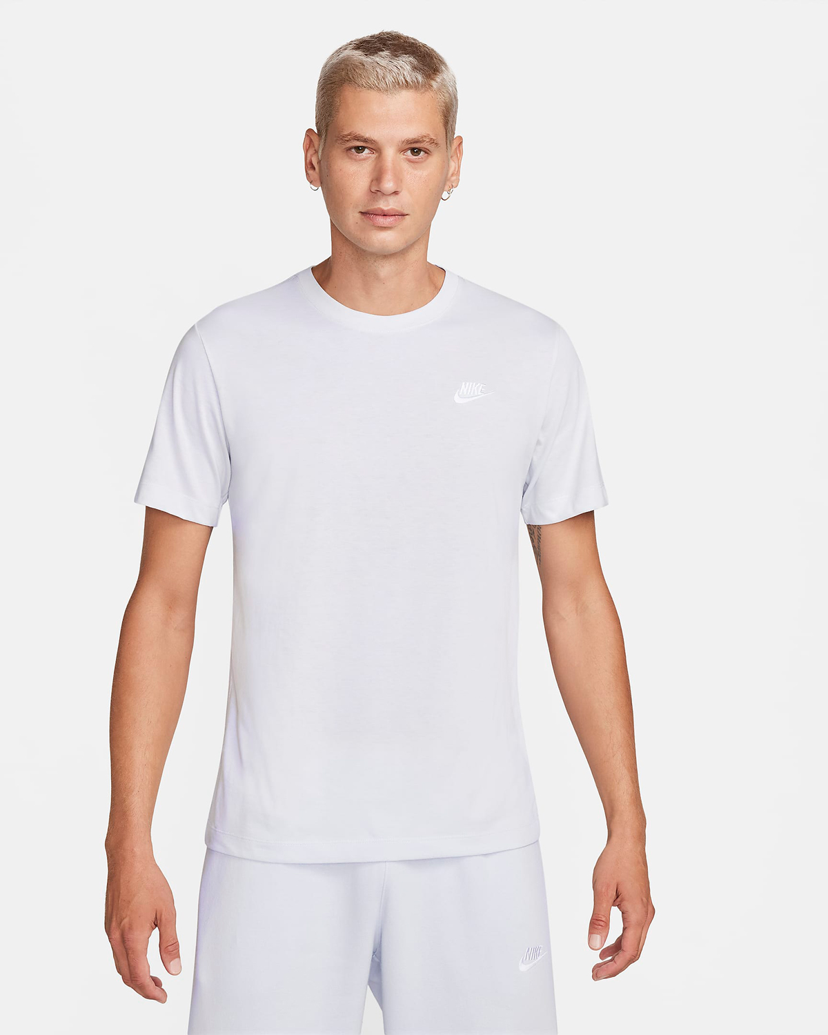 Nike Sportswear Club T Shirt Football Grey