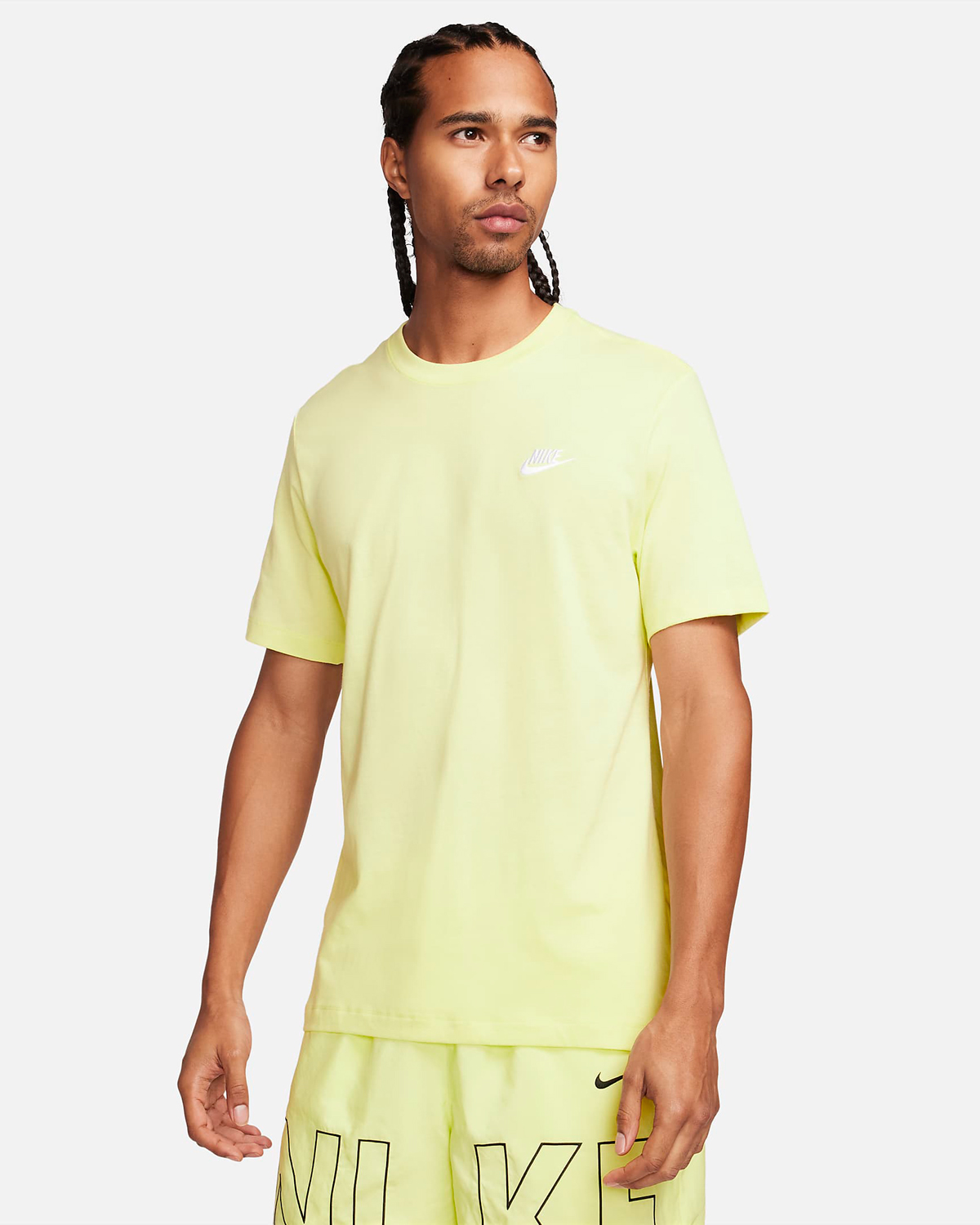 Nike Sportswear Club T Shirt Luminous Green