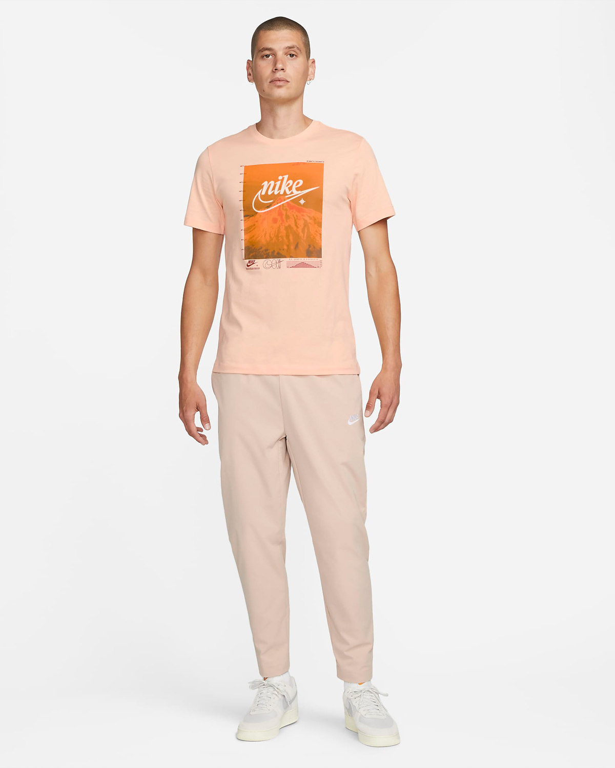 Nike-Sportswear-Graphic-T-Shirt-Ice-Peach-1