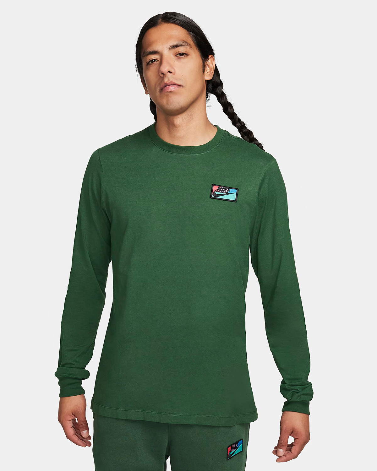 Nike-Sportswear-Patch-Long-Sleeve-T-Shirt-Fir-Green