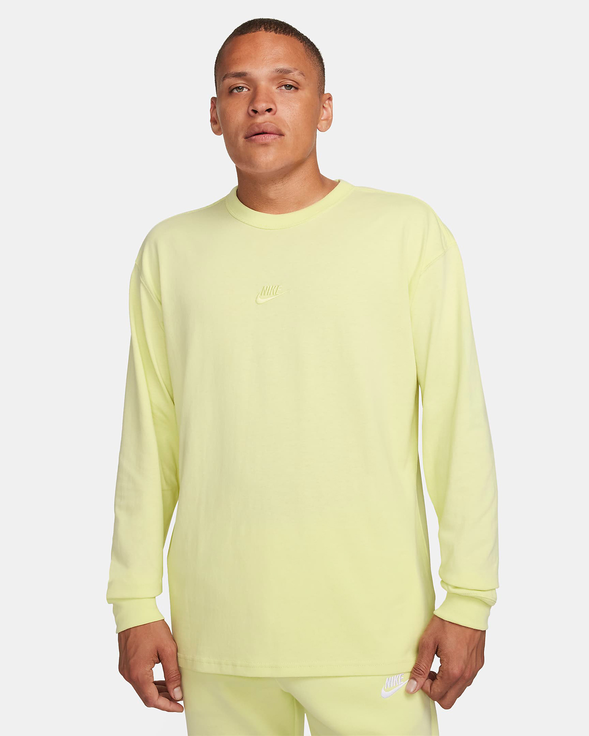 Nike Sportswear Premium Essentials Long Sleeve T Shirt Luminous Green