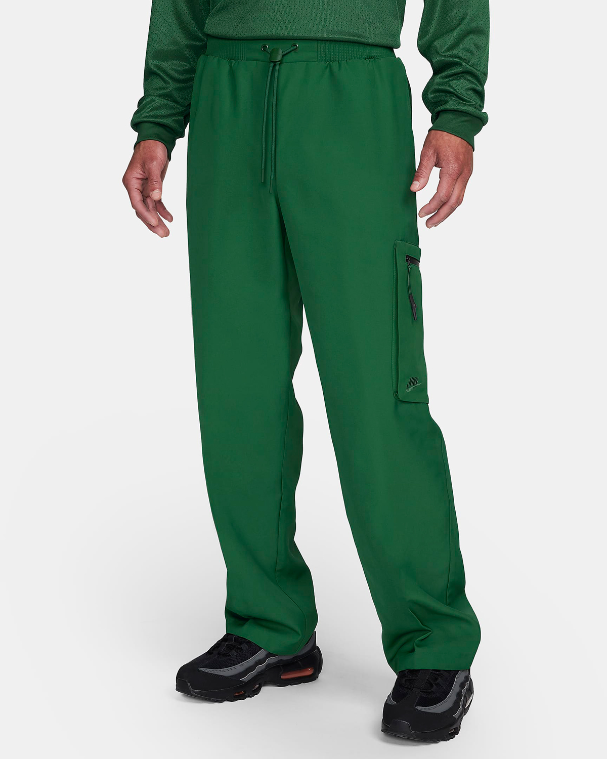 Nike-Sportswear-Tech-Pack-Woven-Utility-Pants-Fir-Green