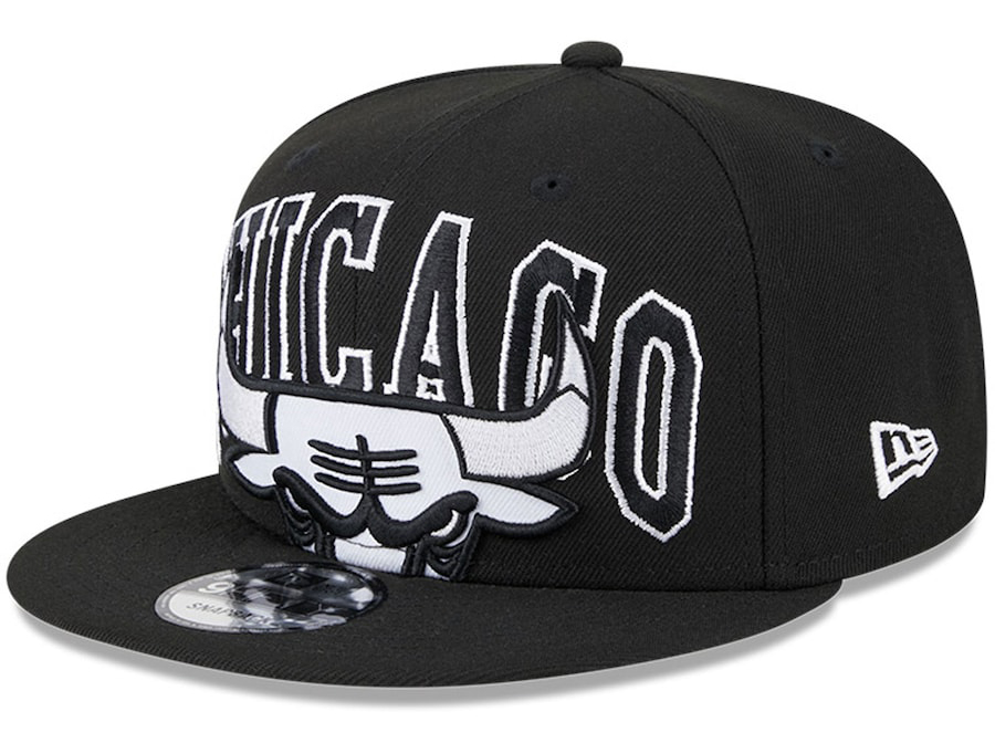Chicago-Bulls-New-Era-Tip-Off-Black-White-Snapback-Hat-1