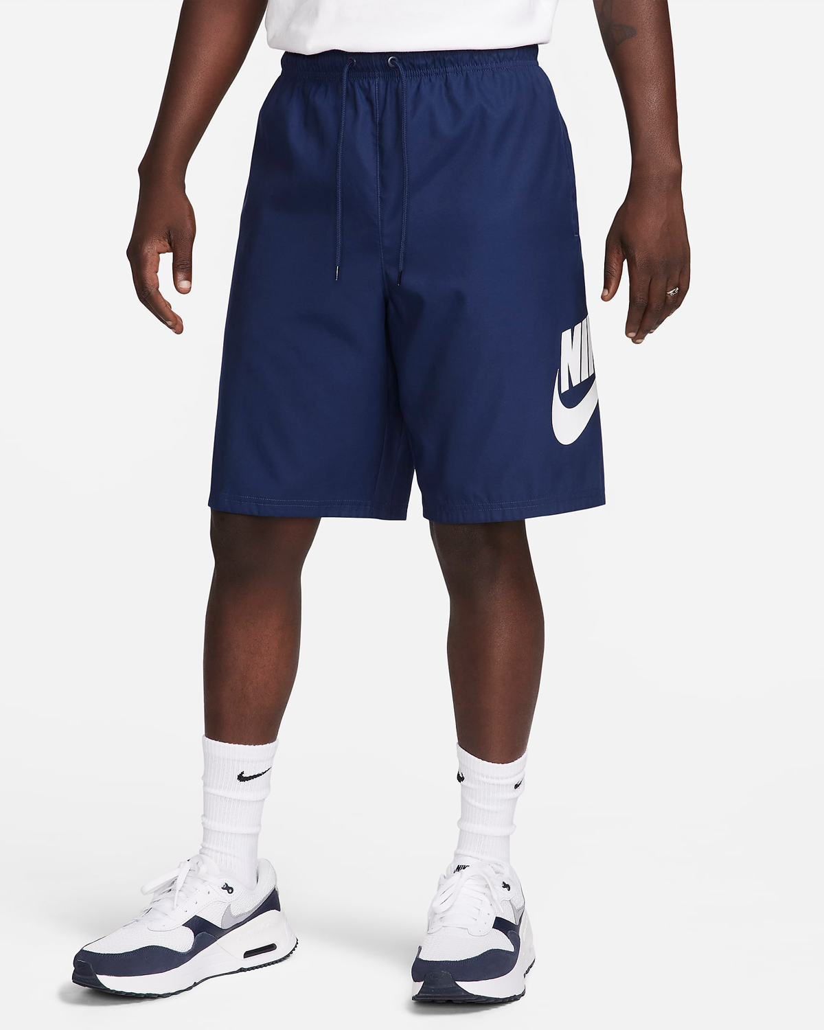 Nike-Club-Woven-Shorts-Midnight-Navy-1