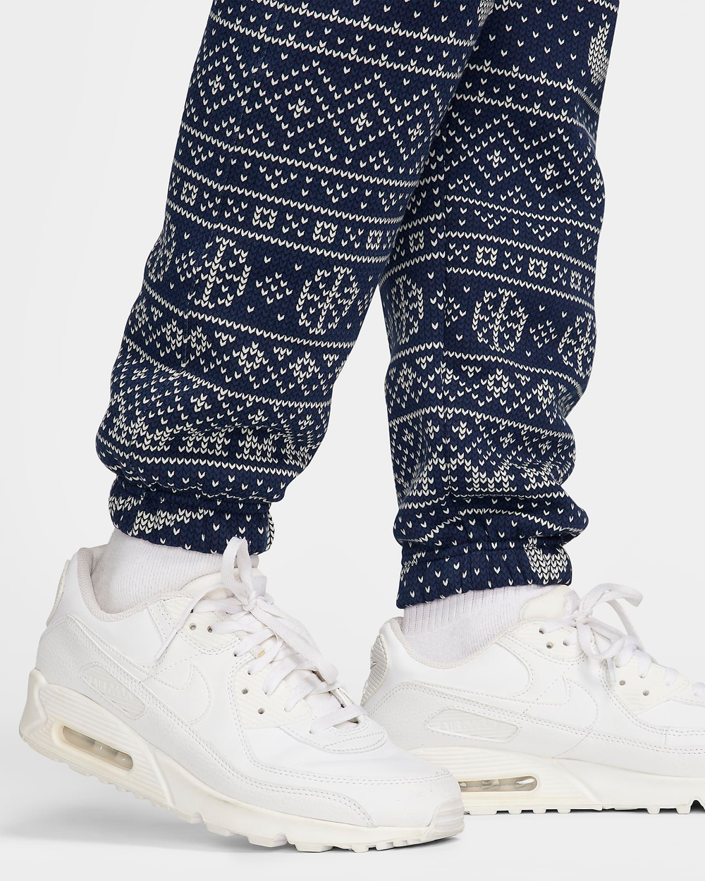 Nike-Sportswear-Club-Fleece-Holiday-2023-Pants-Midnight-Navy-4