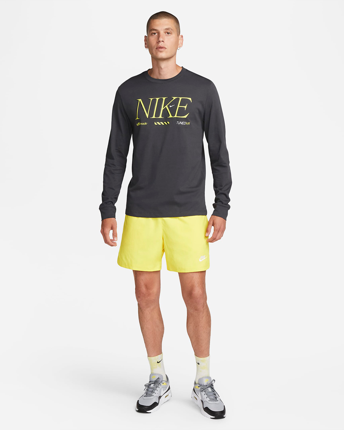 Nike-Sportswear-Long-Sleeve-T-Shirt-Anthracite-Outfit