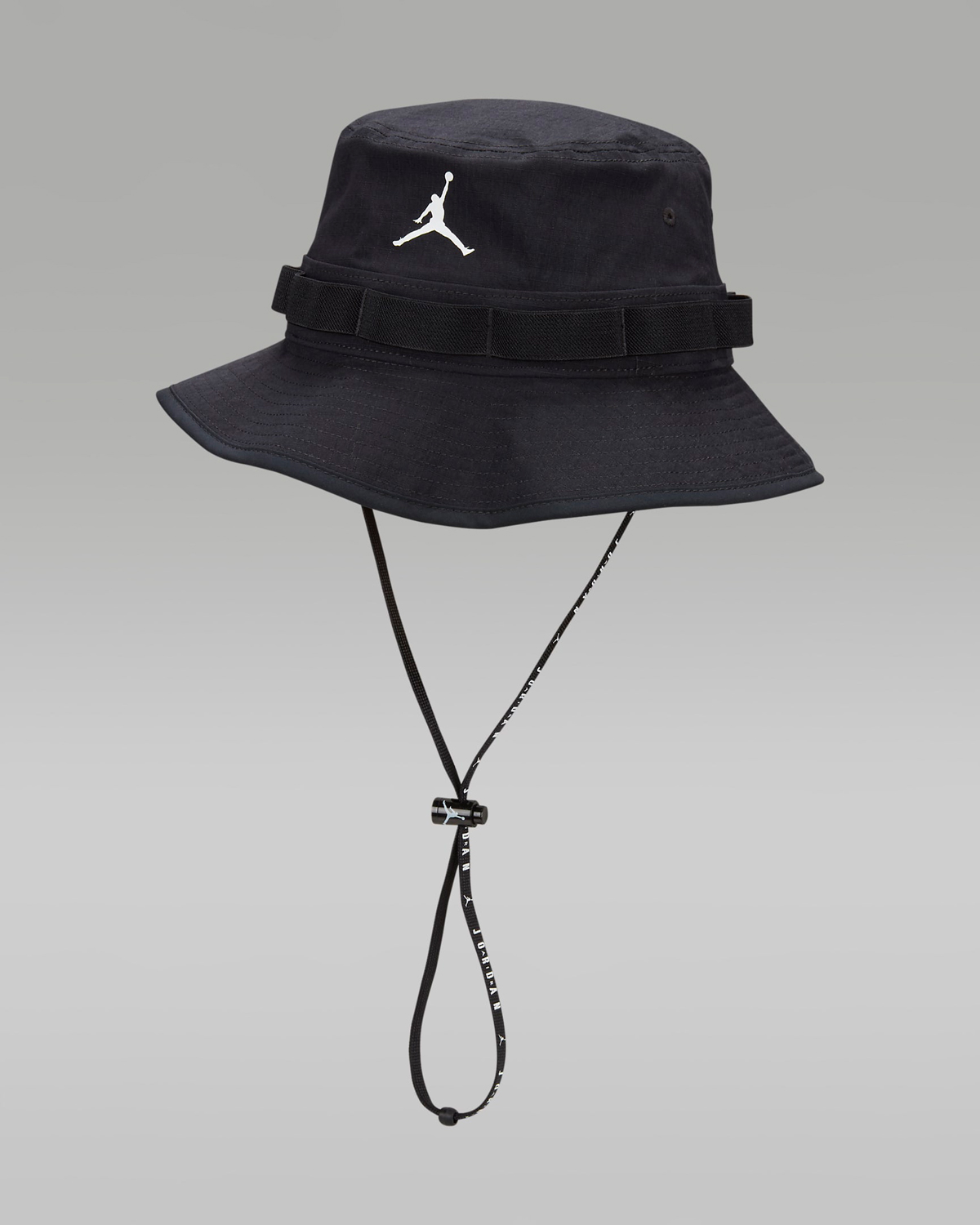 Jordan-Apex-Bucket-Hat-Black-White-1