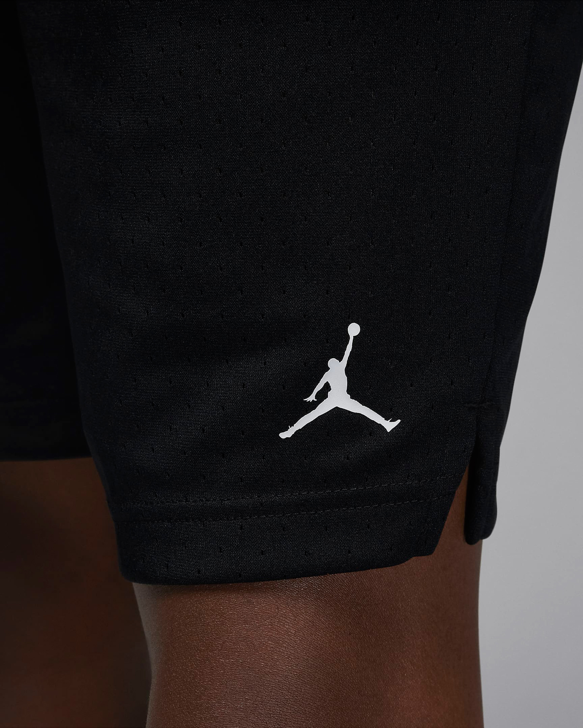 Jordan-Dri-Fit-Sport-Mesh-Shorts-Black-White-3