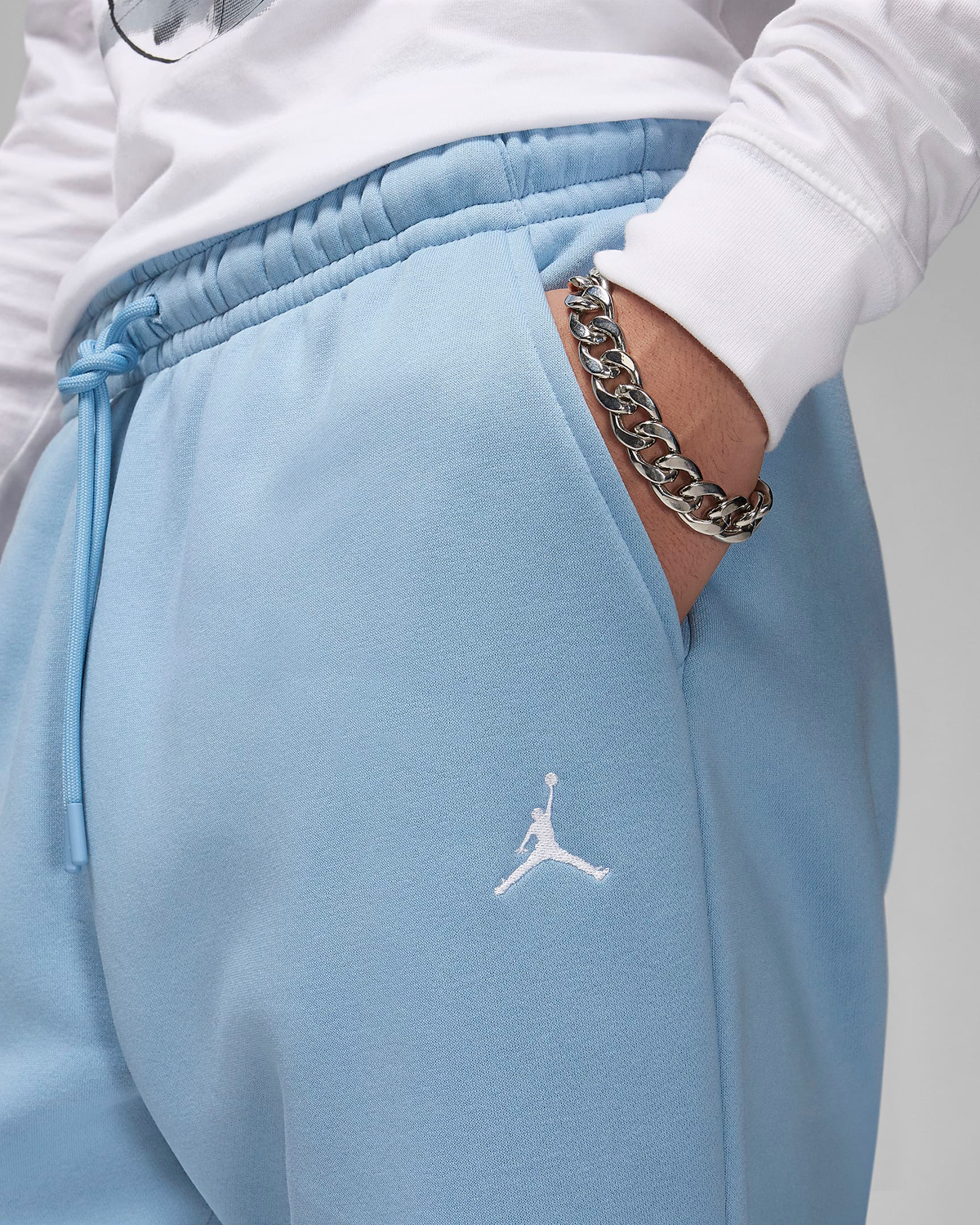 Jordan-Essentials-Fleece-Pants-Blue-Grey-2