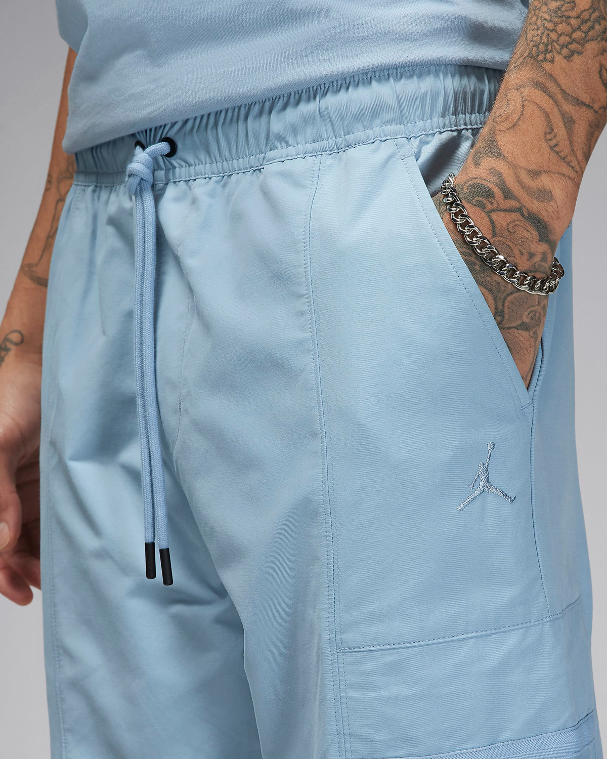 Jordan-Essentials-Woven-Pants-Blue-Grey-2
