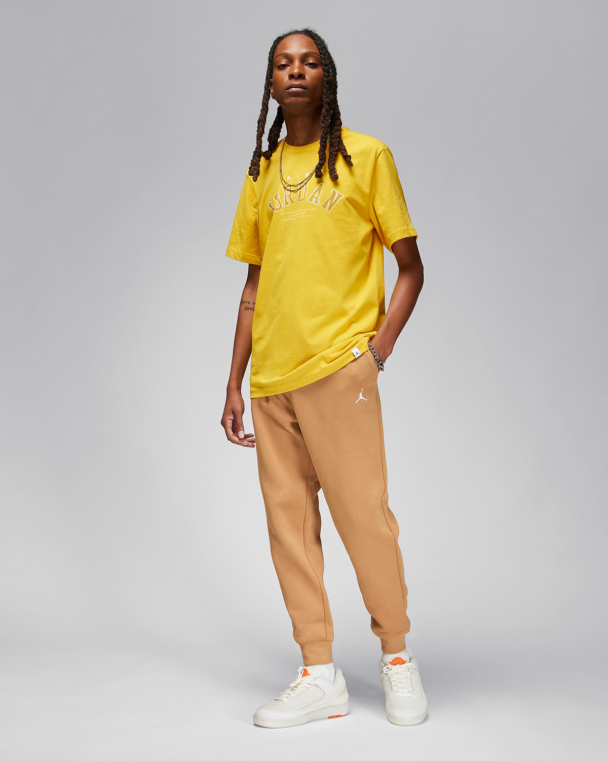 Jordan-Flight-Essentials-T-Shirt-Yellow-Ochre-Outfit