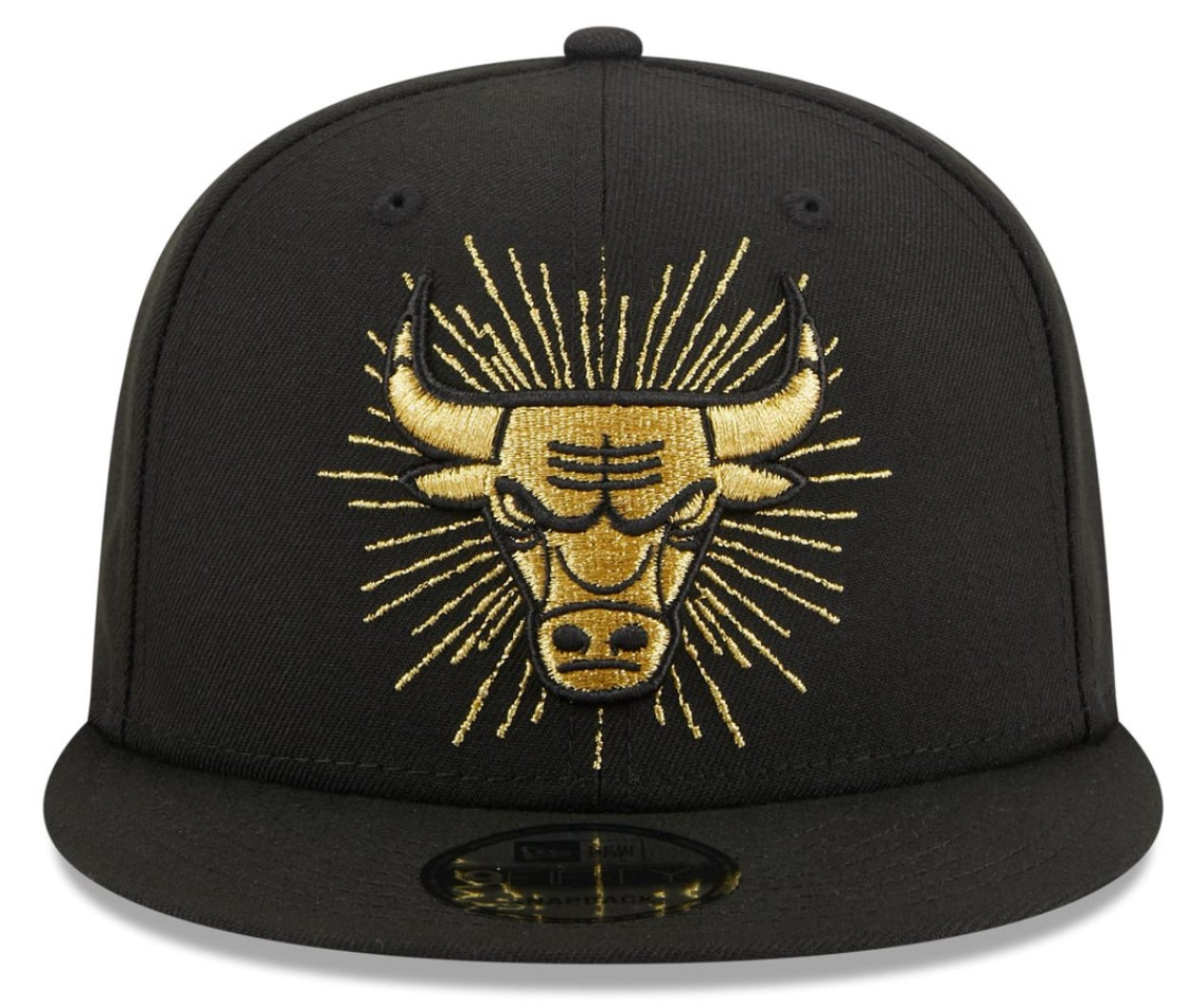 New-Era-Bulls-Black-Gold-Holiday-Snapback-Hat-2