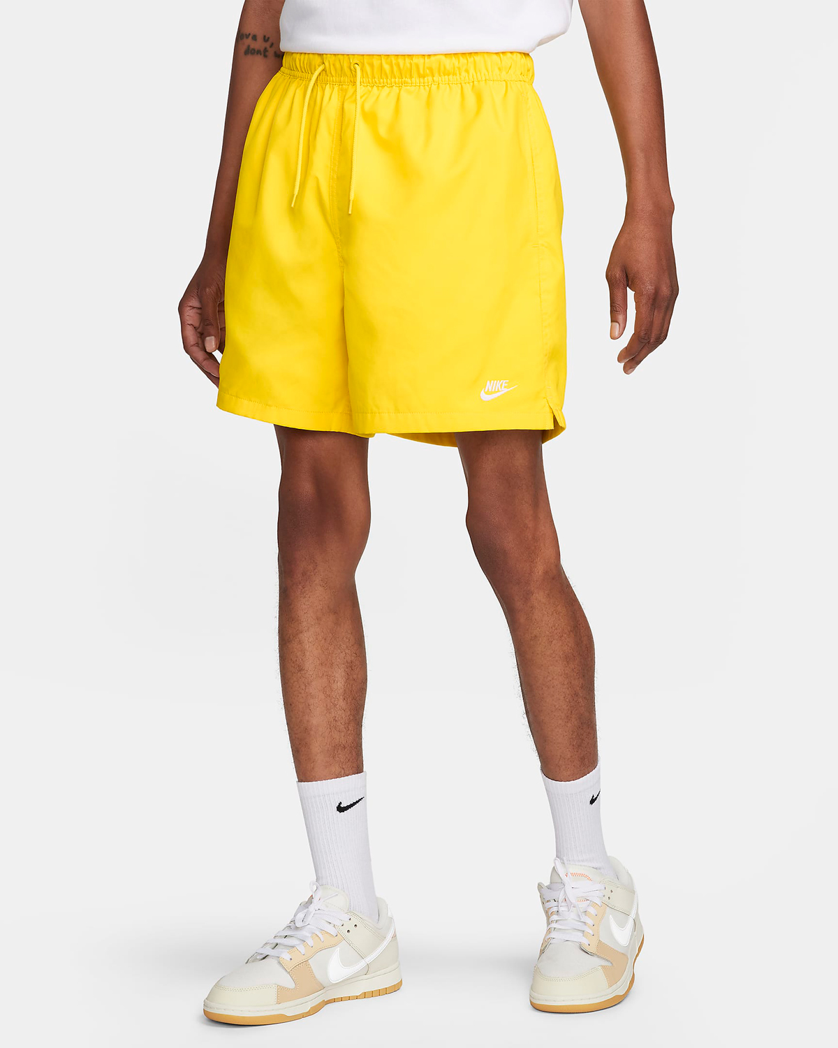 Nike-Club-Woven-Flow-Shorts-Lightning-Yellow-1