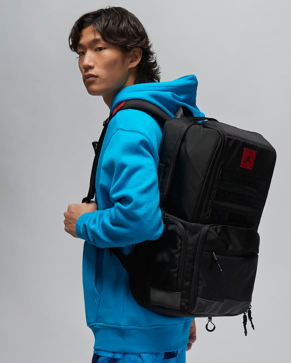 Jordan-Collectors-Backpack-Shoe-Organizer-Bag-Black-Red-1