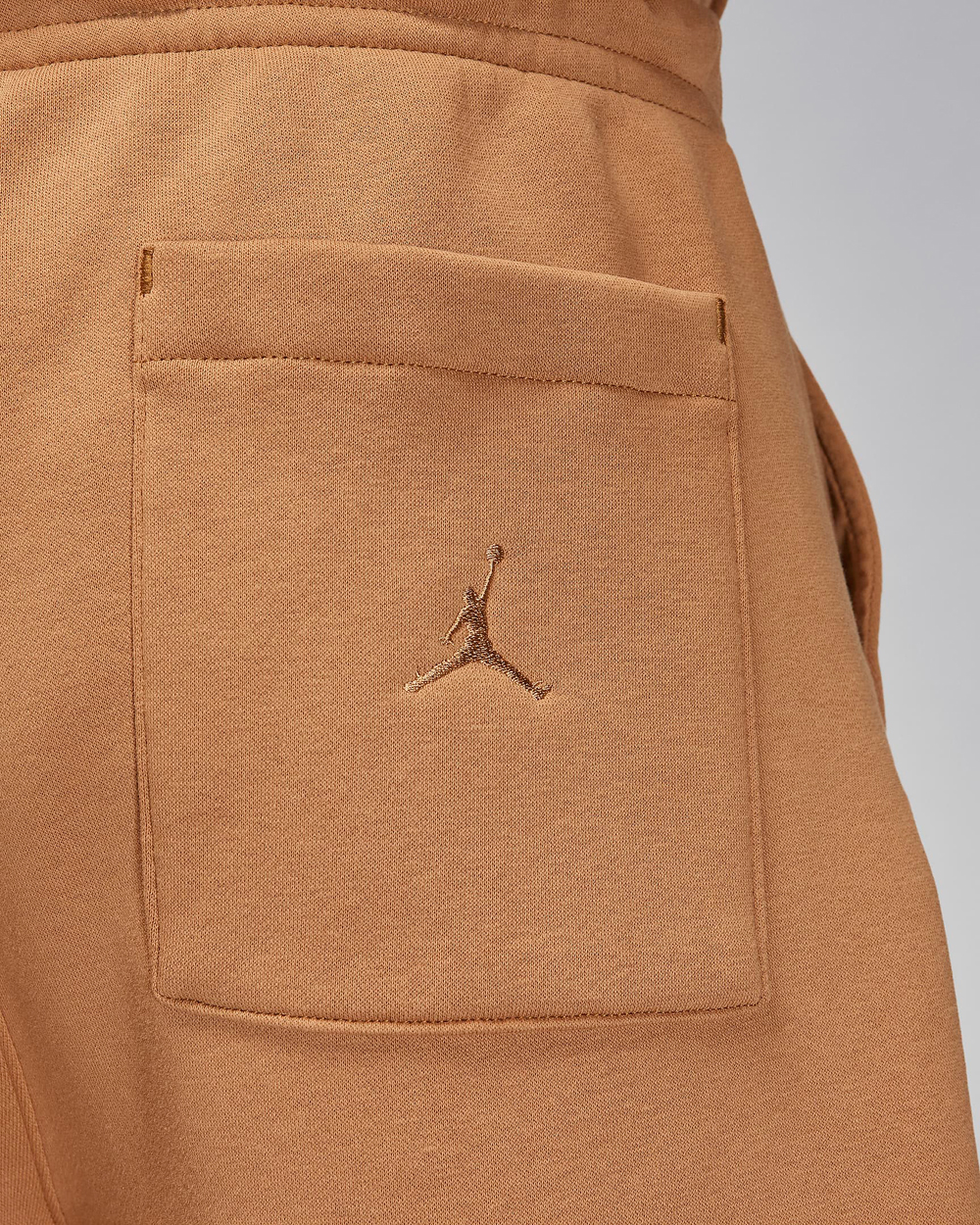 Jordan-Essentials-Fleece-Shorts-Legend-Dark-Brown-5