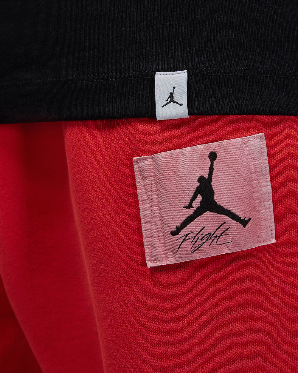 Jordan-Flight-Essentials-T-Shirt-Black-4