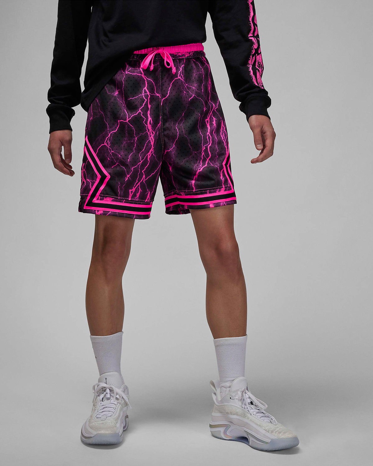 Jordan-Sport-Diamond-Shorts-Black-Hyper-Pink-1