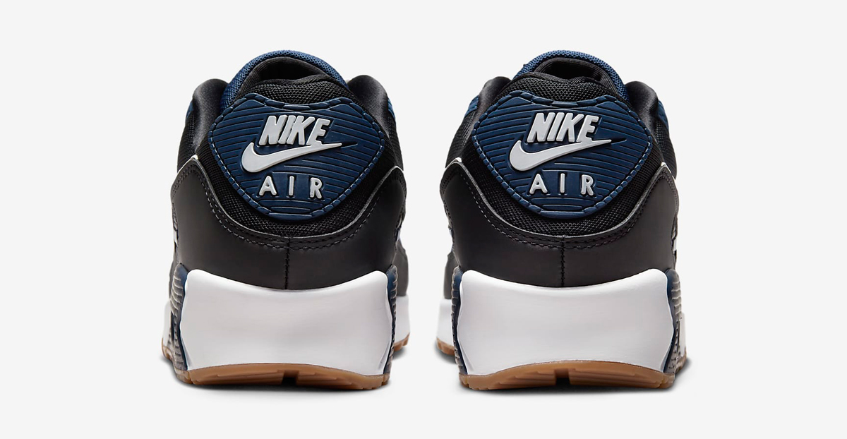 Nike-Air-Max-90-Midnight-Navy-Black-Gum-Medium-Brown-5