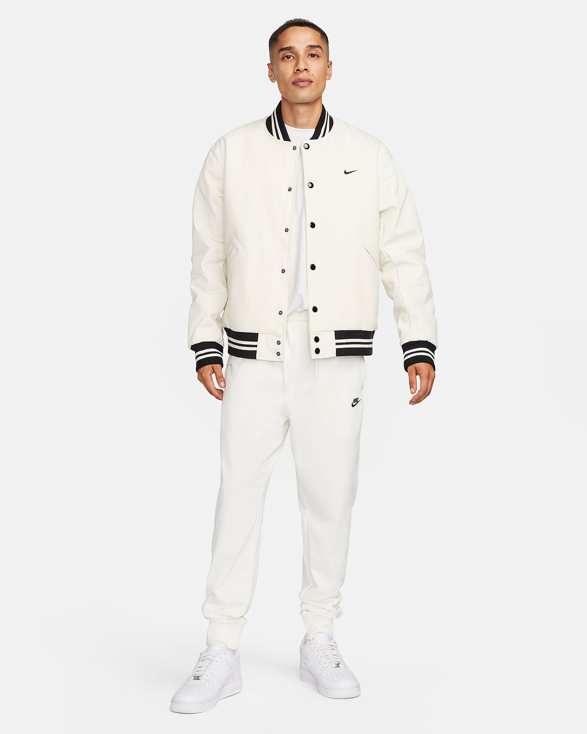 nike sandals Club Knit Joggers Sail Outfit