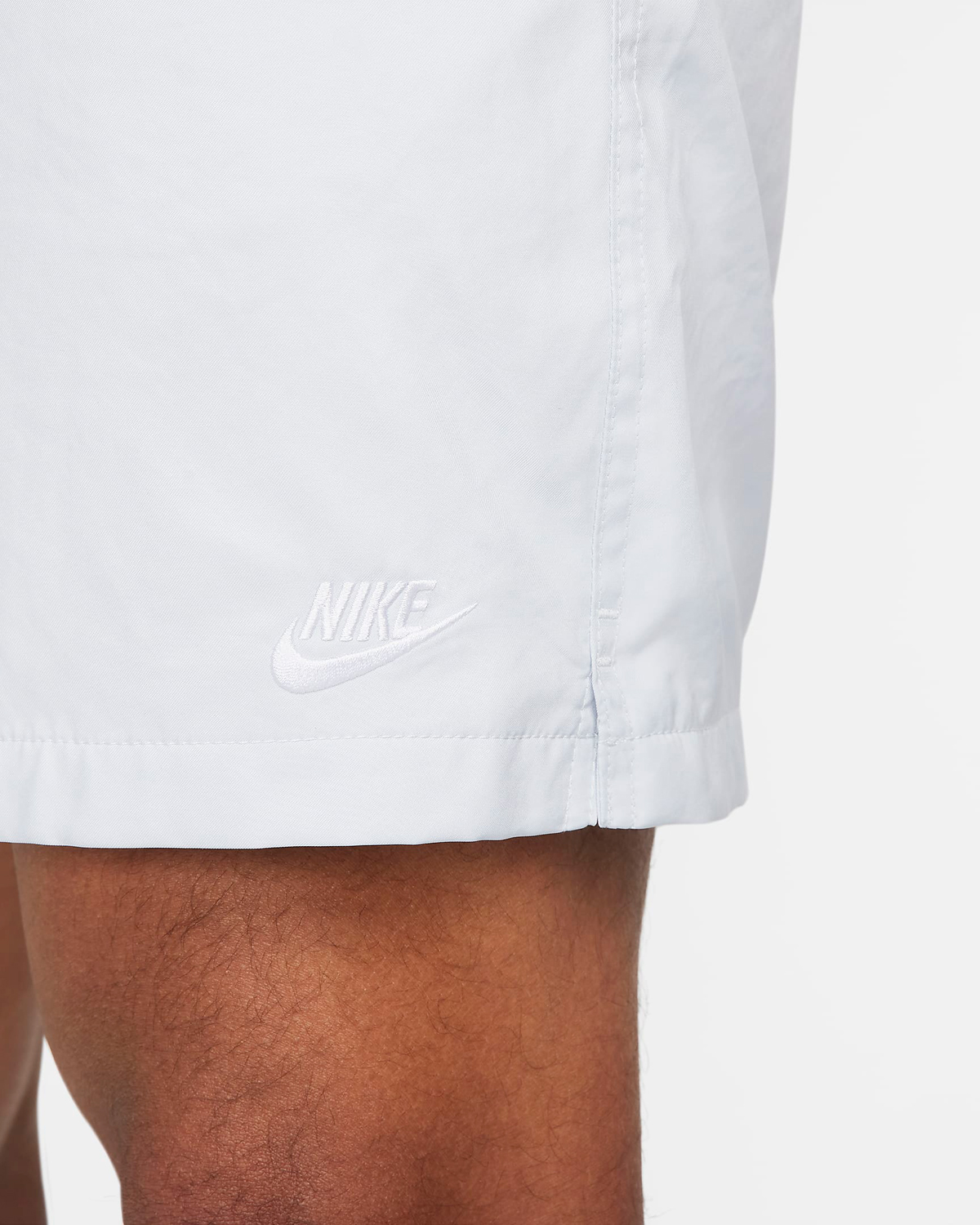 Nike-Club-Woven-Flow-Shorts-Pure-Platinum-2