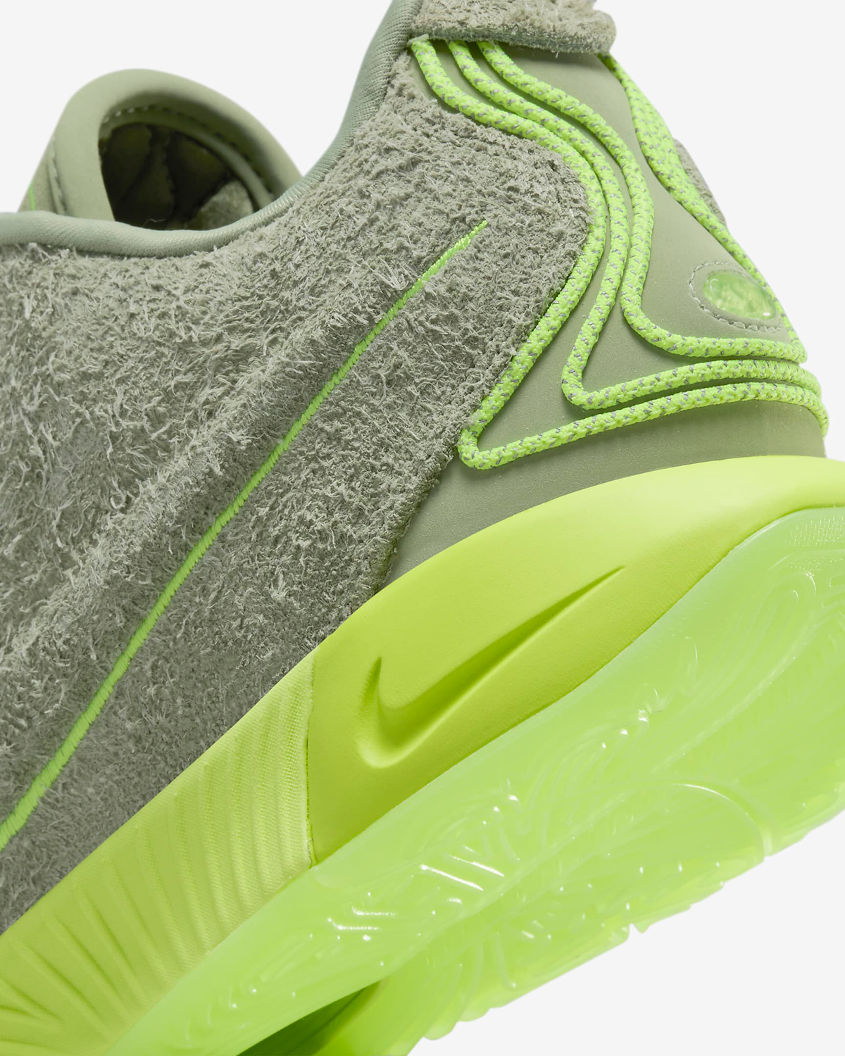 Nike LeBron 21 Algae 8