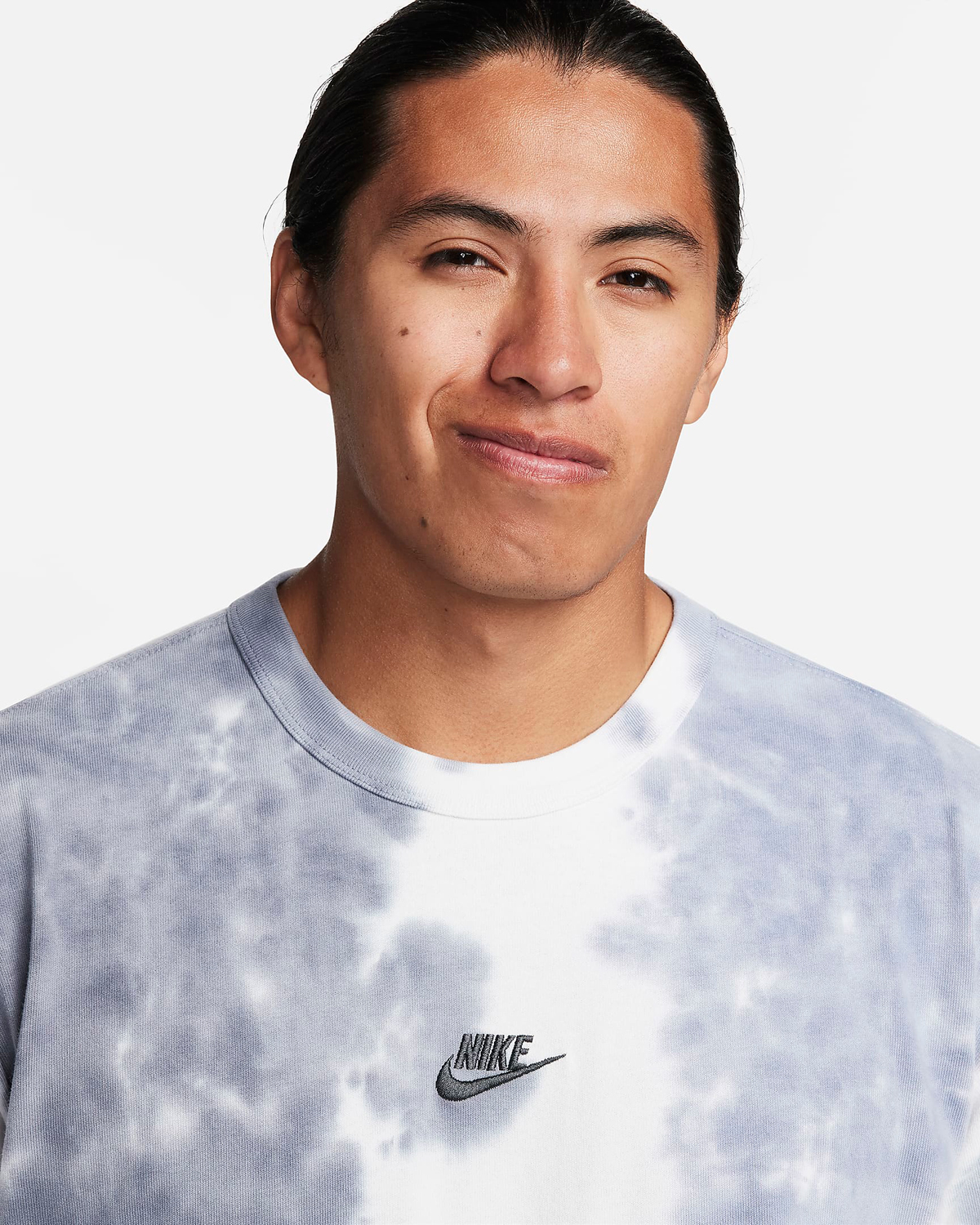 Nike-Sportswear-Max90-T-Shirt-Pure-Platinum-Tint-2