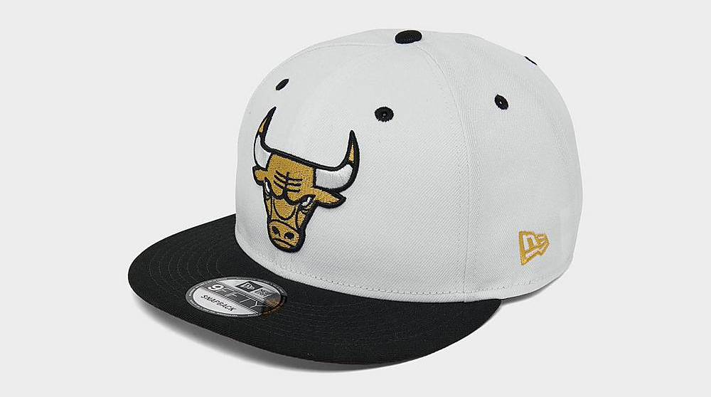 Chicago-Bulls-New-Era-White-Gold-Black-Snapback-Hat-2