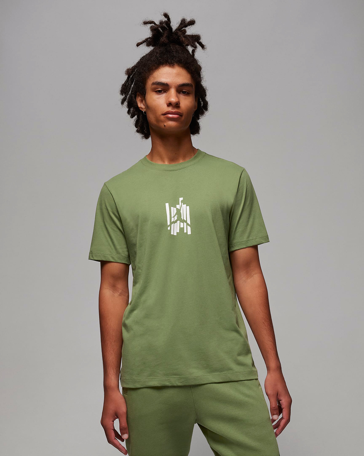 Jordan-Graphic-T-Shirt-Olive-Green-1