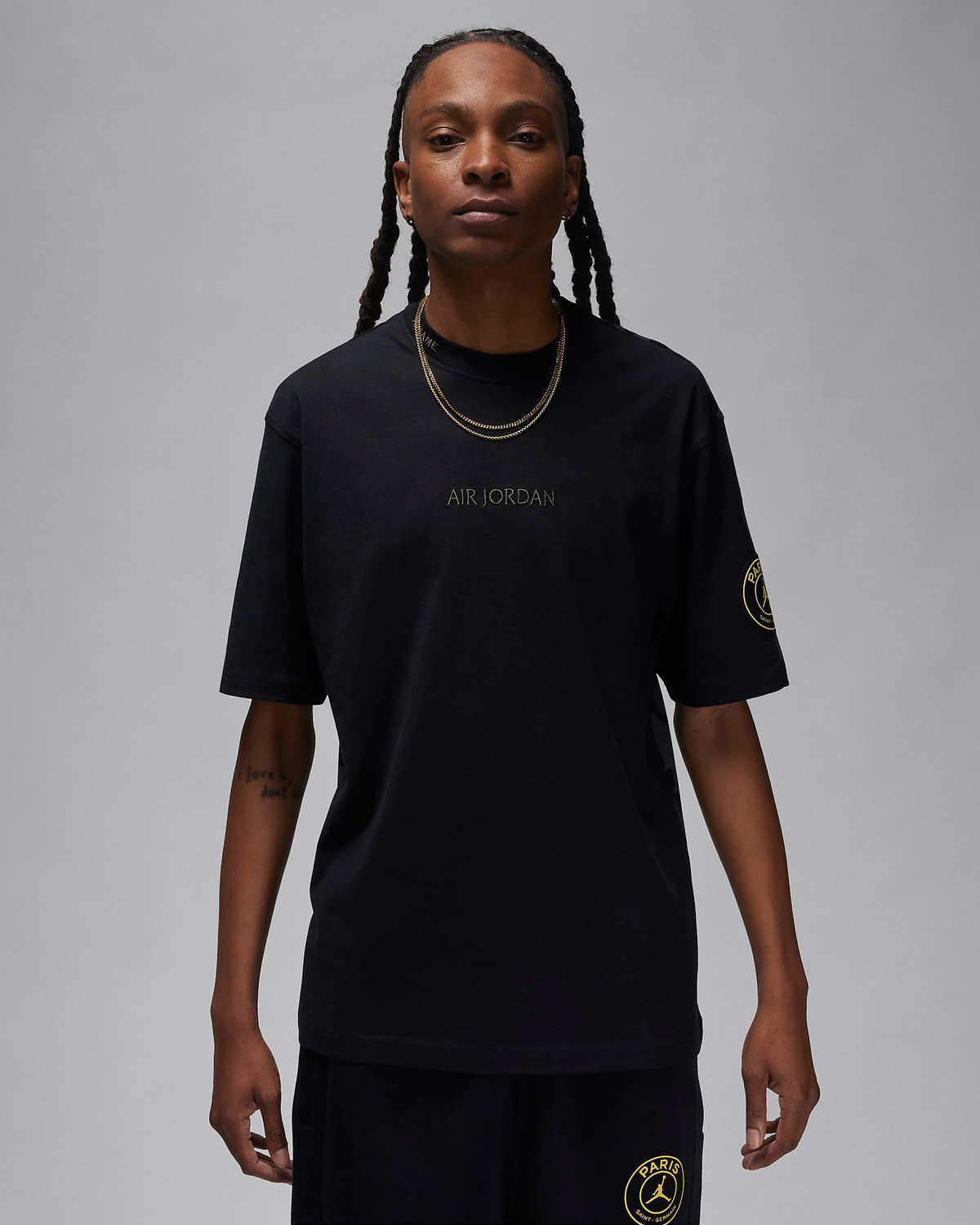 Jordan-PSG-Paris-Saint-Germain-Wordmark-T-Shirt-Black-Cargo-Khaki-1