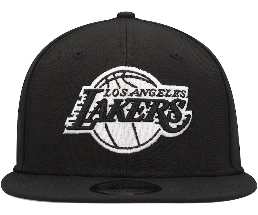 LA-Lakers-New-Era-Black-White-Chainstitch-Snapback-Hat-2