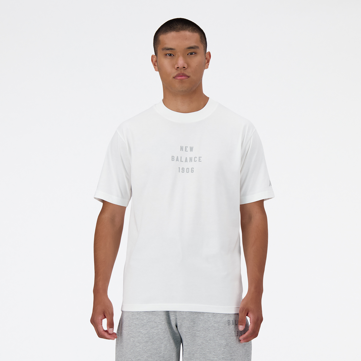New-Balance-Iconic-Collegiate-T-Shirt-White-Grey-1