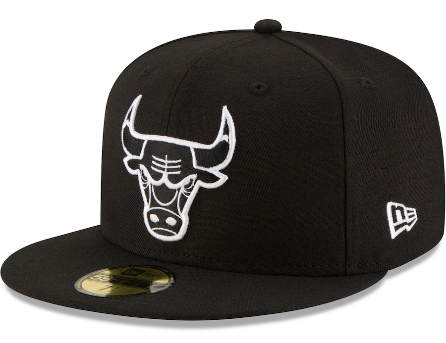 New-Era-Chicago-Bulls-Black-White-59fifty-Fitted-Hat-1