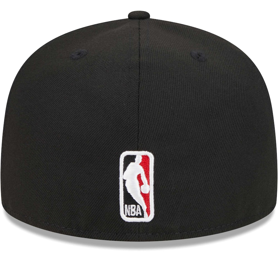 New-Era-Chicago-Bulls-Checkerboard-UV-59fifty-Fitted-Hat-Black-White-4