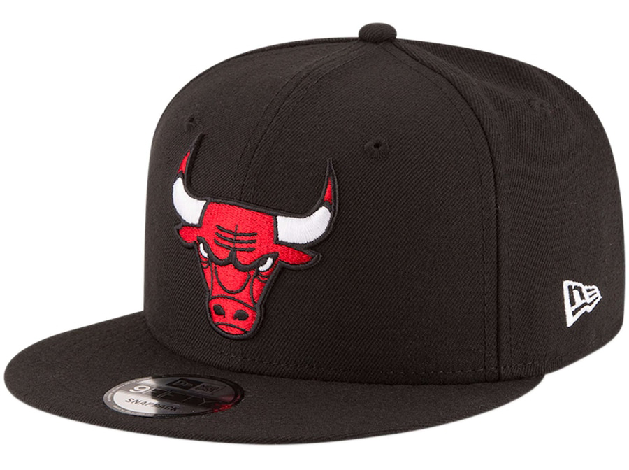 New-Era-Chicago-Bulls-Team-Color-Snapback-Hat-Black-Red-1