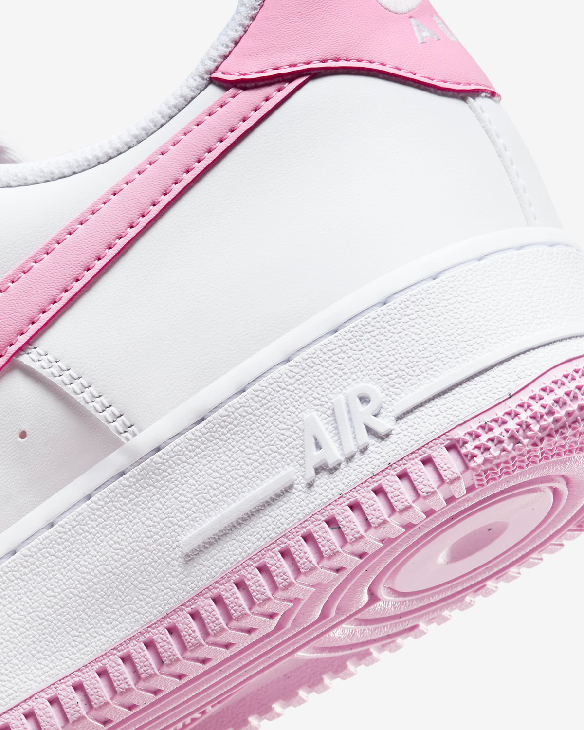 Nike-Air-Force-1-Low-White-Pink-Rise-8