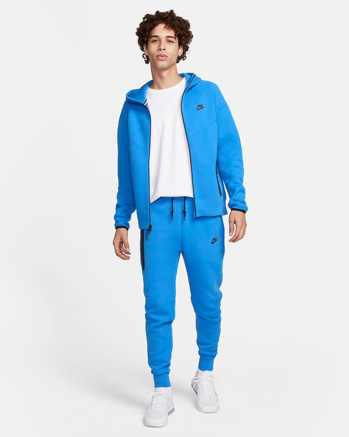 Nike-Tech-Fleece-Hoodie-and-Jogger-Pants-Photo-Blue
