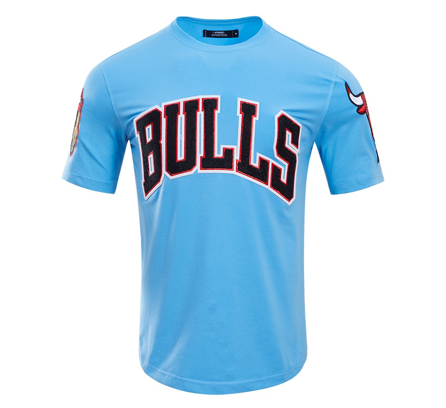 Chicago-Bulls-Pro-Standard-Classic-Chenille-Shirt-Blue